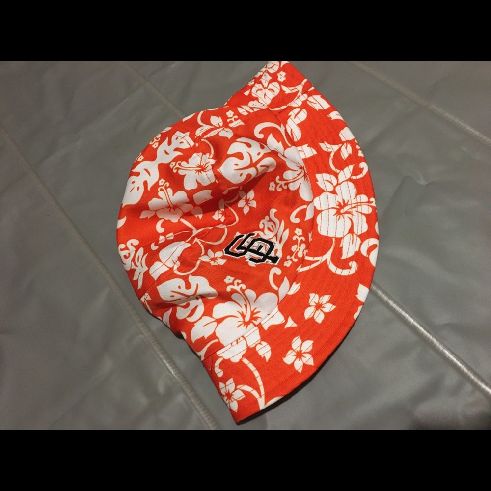 MLB x Macy’s bucket hat